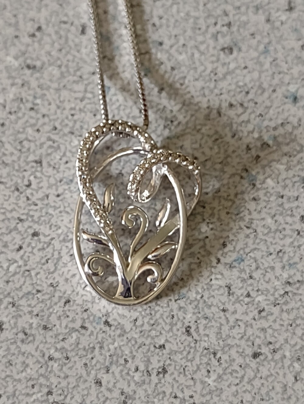 Lower Price!*Kay Family Tree Diamond Necklace